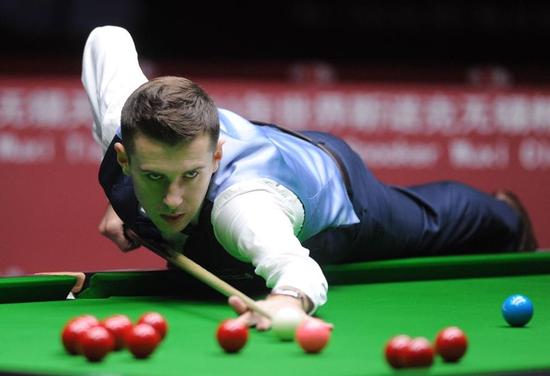 后卫球员需 后卫球员需