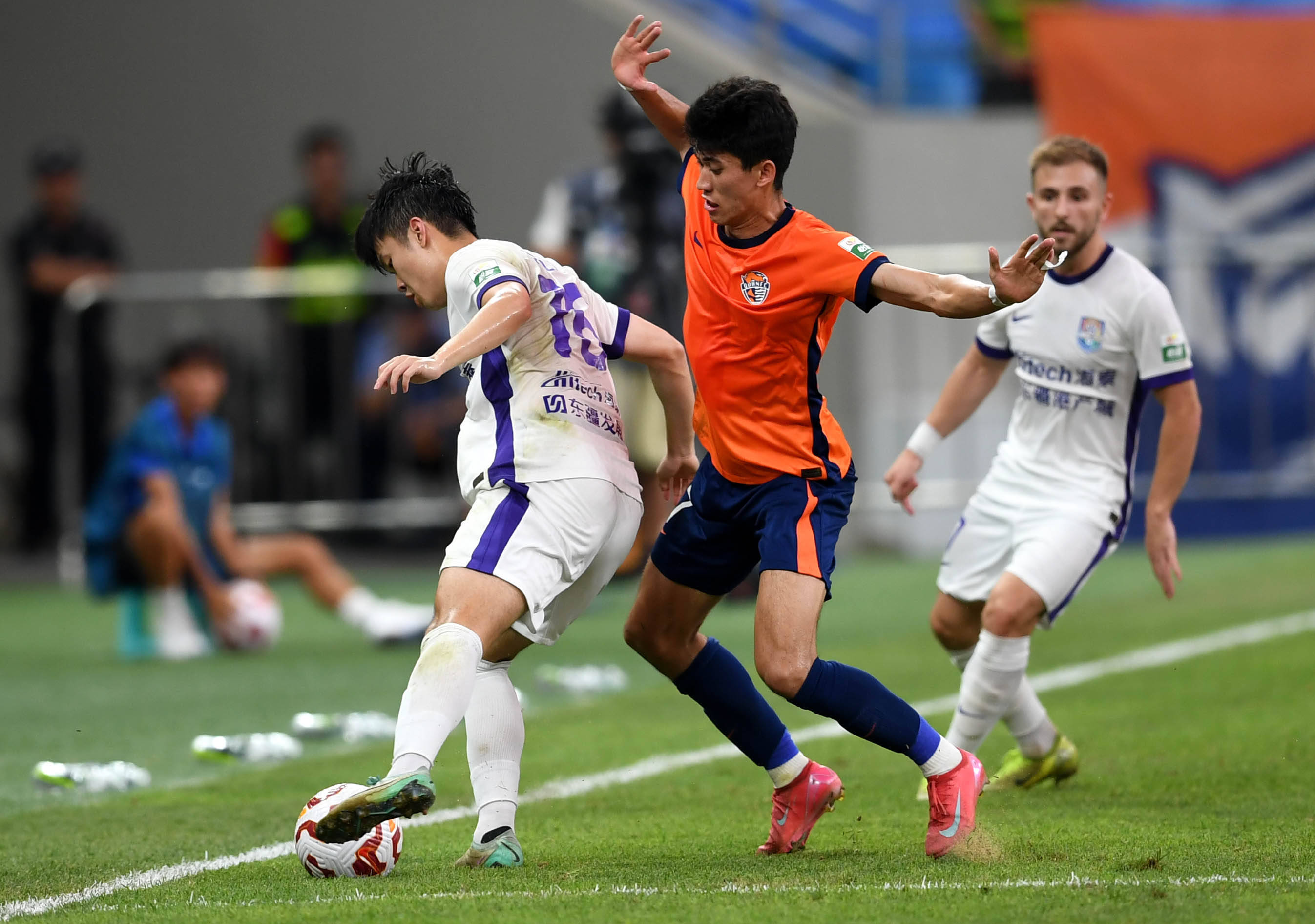 山东泰山两 山东泰山两