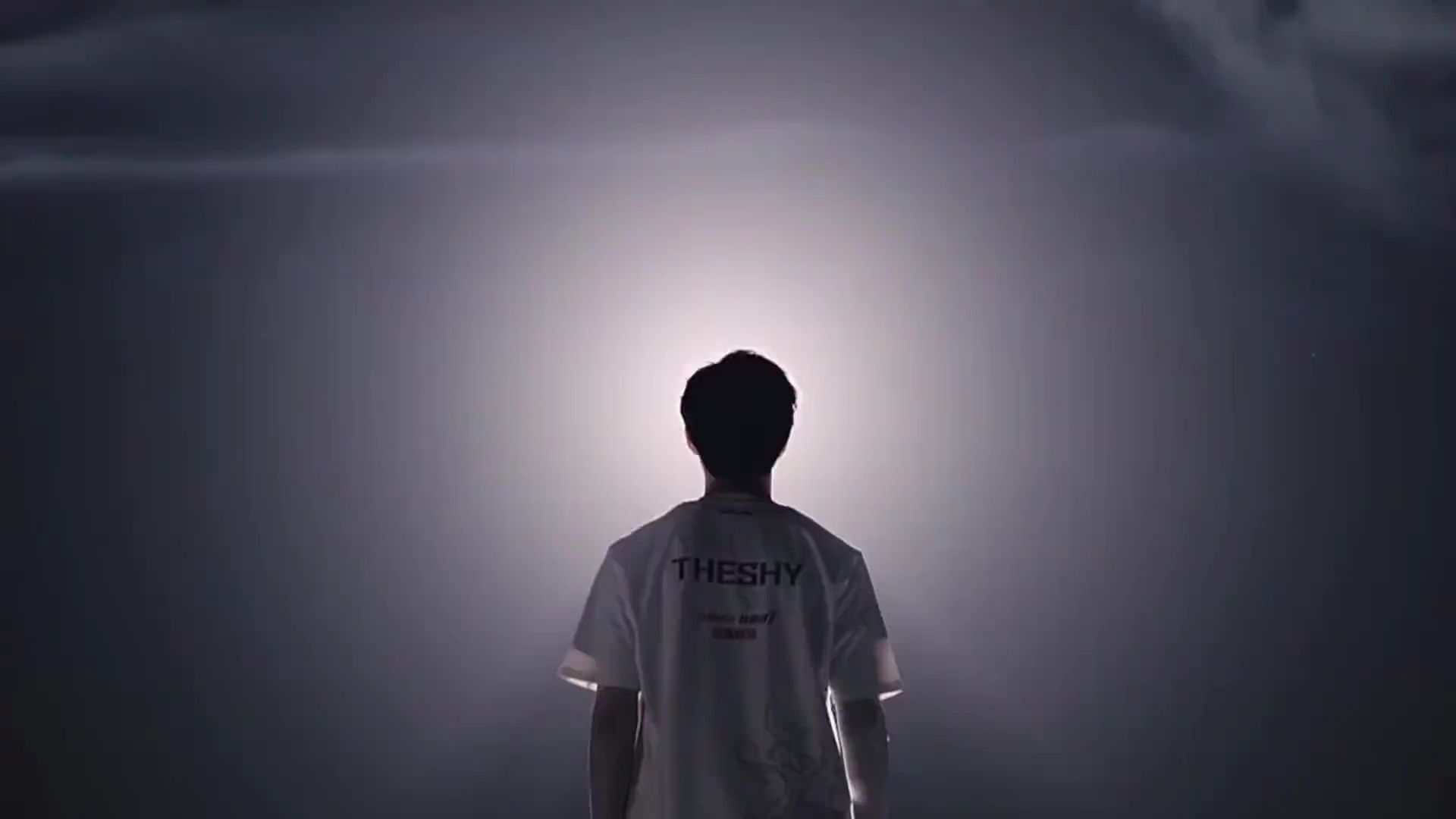 胁的同时 胁的同时