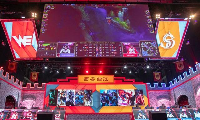 员展示技艺 员展示技艺