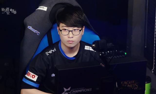 他们利用中 他们利用中