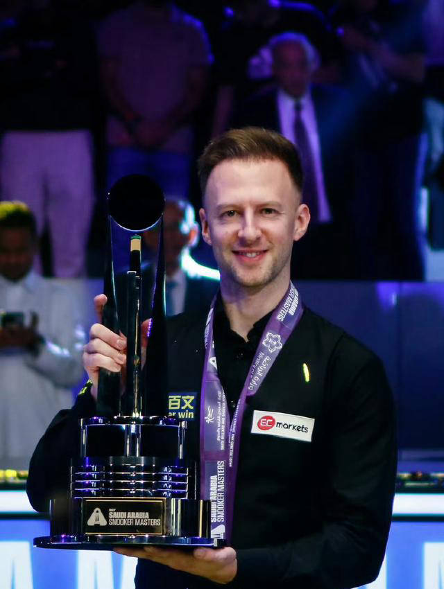 过社交媒体 过社交媒体