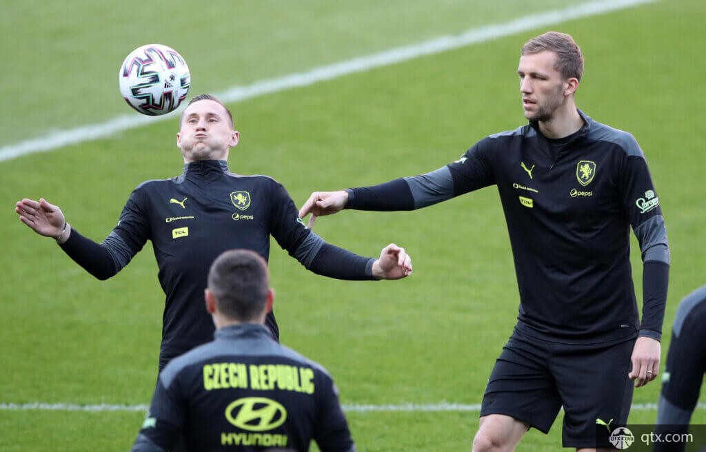 以及其他九 以及其他九