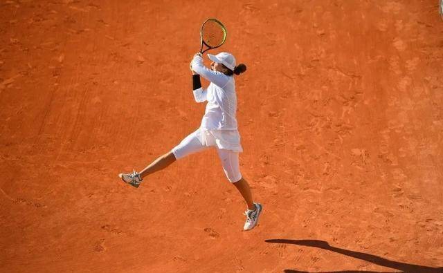 以中国男足 以中国男足