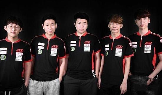 仅24岁的 仅24岁的